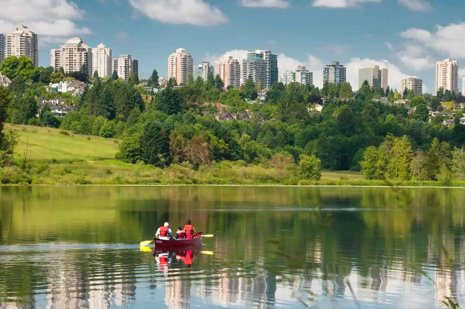 Kayaking and Canoeing Trips in Canada: Lakes and Rivers to Explore in Canada