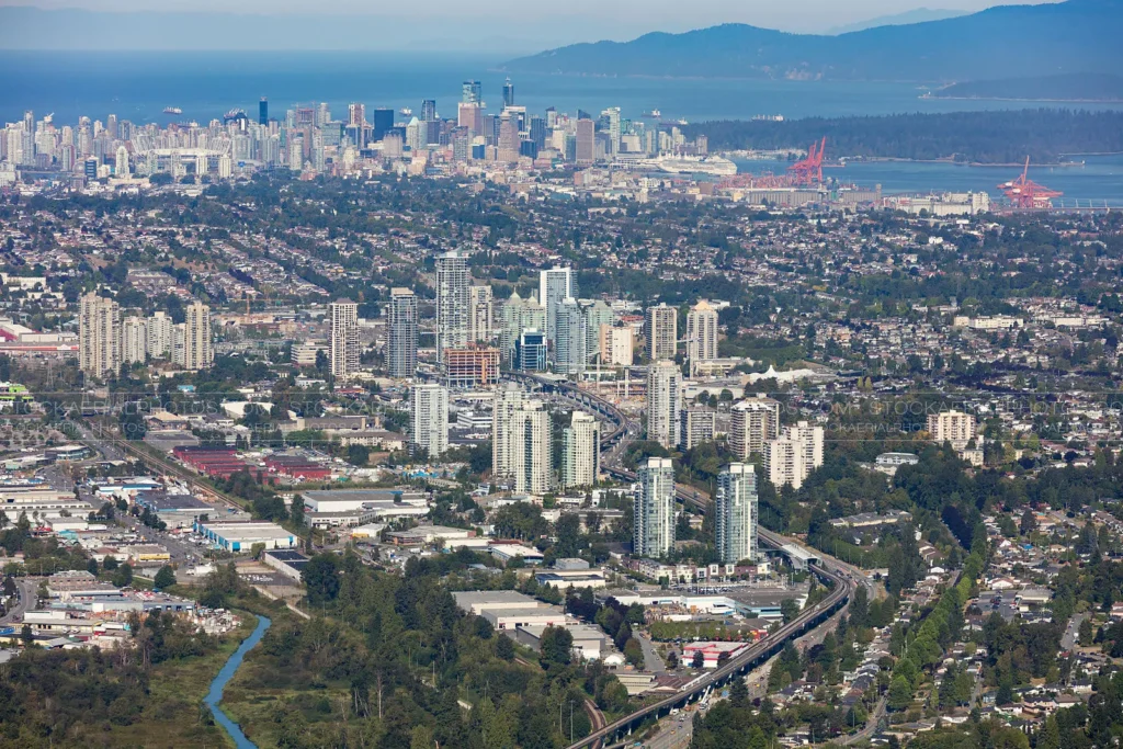 18 08 2015 0754 uxga Let’s be real for a second—getting around Burnaby without a car can be a bit of a puzzle.