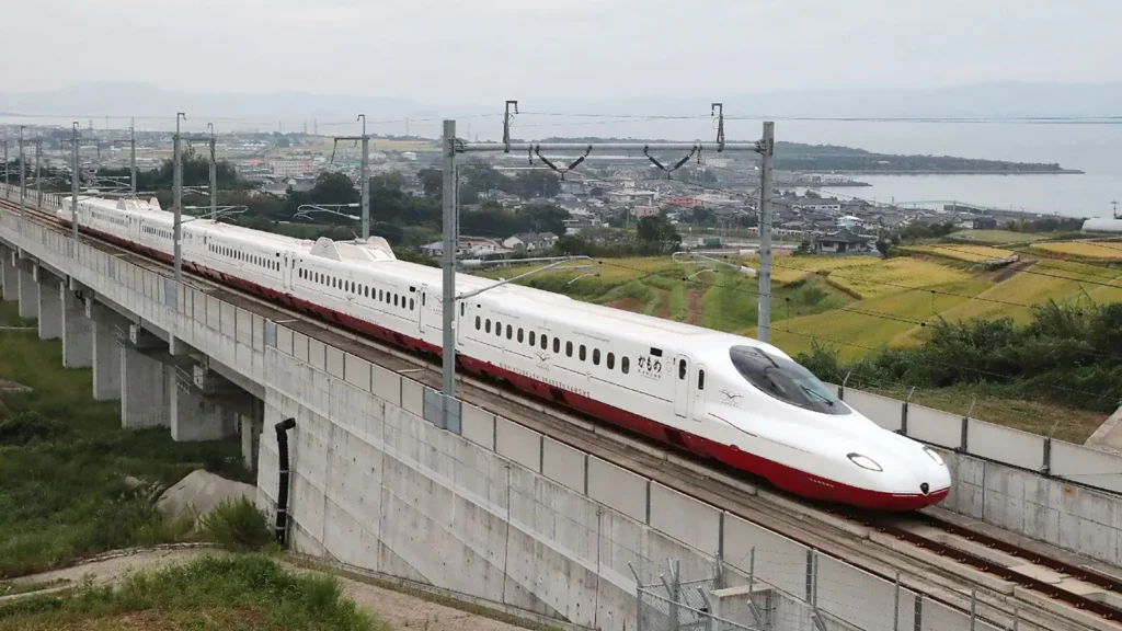 bullet train in japan