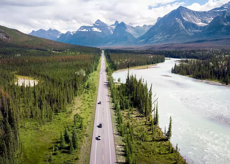 iStock 1036296912 Icefields Parkway Let’s face it—most people think of Calgary as a quick stop on the way to Banff. A little detour before the real adventure begins. But if you slow down, get in a car, and just drive, you’ll realize something: Calgary isn’t just a pass-through city. It’s a whole vibe.