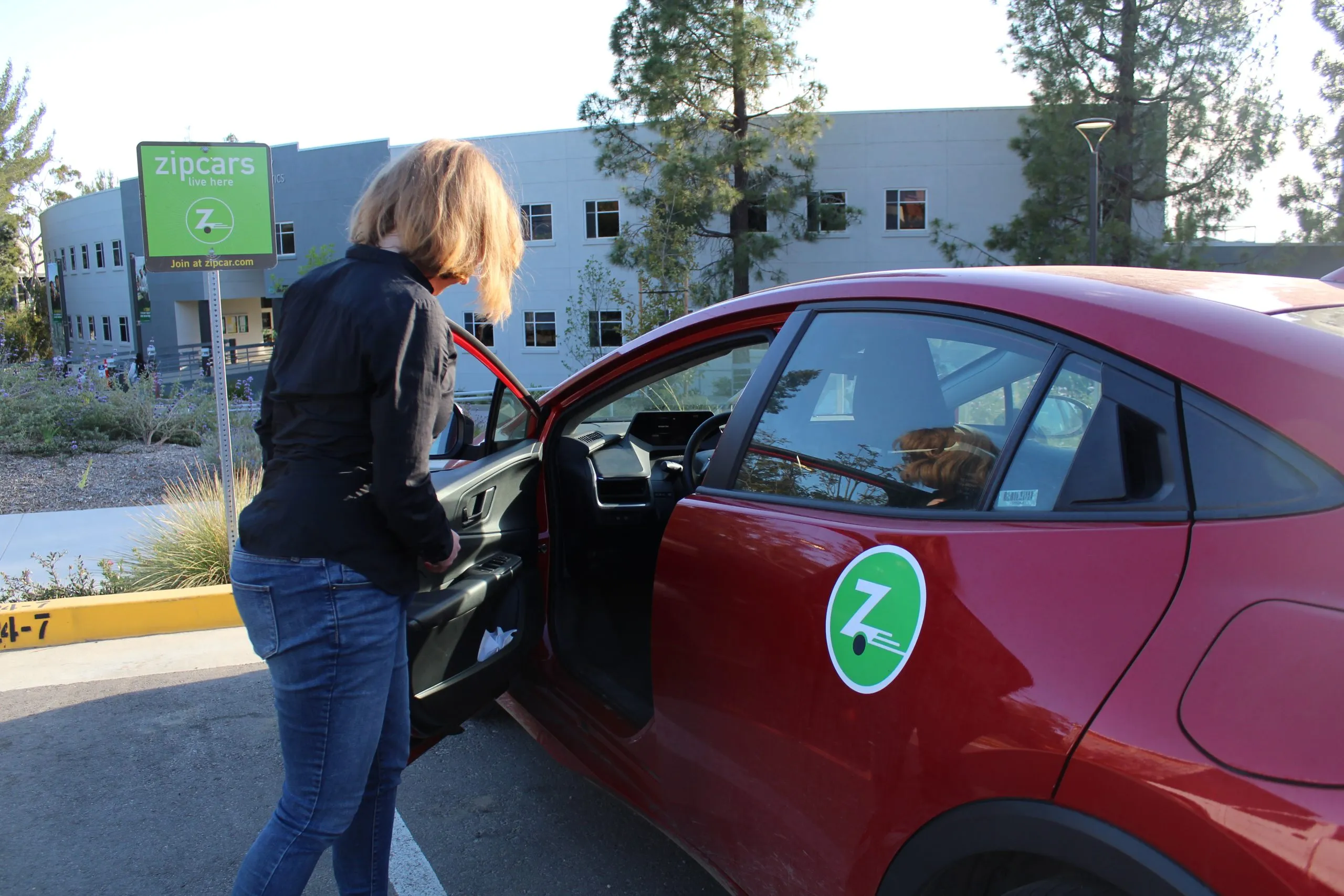 Car Rent Near Airport