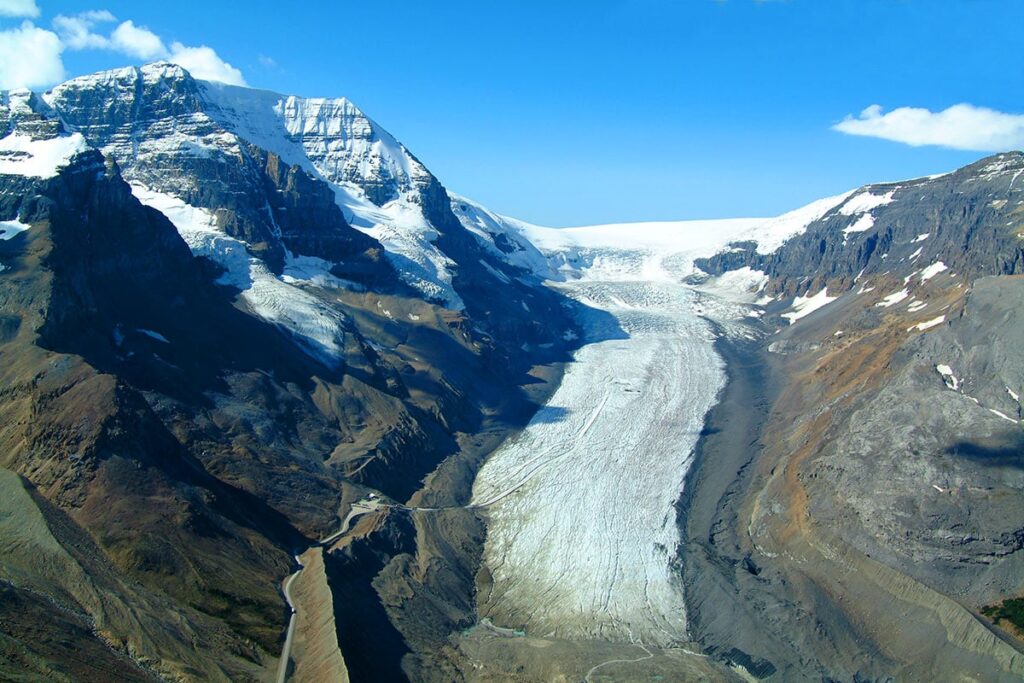 The Ultimate Icefields Parkway Road Trip: Where to Stop Between Banff and Jasper 7 Columbia Icefield & Athabasca Glacier
