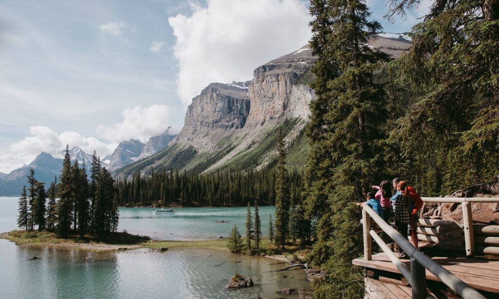 The Ultimate Icefields Parkway Road Trip: Where to Stop Between Banff and Jasper 10 Jasper