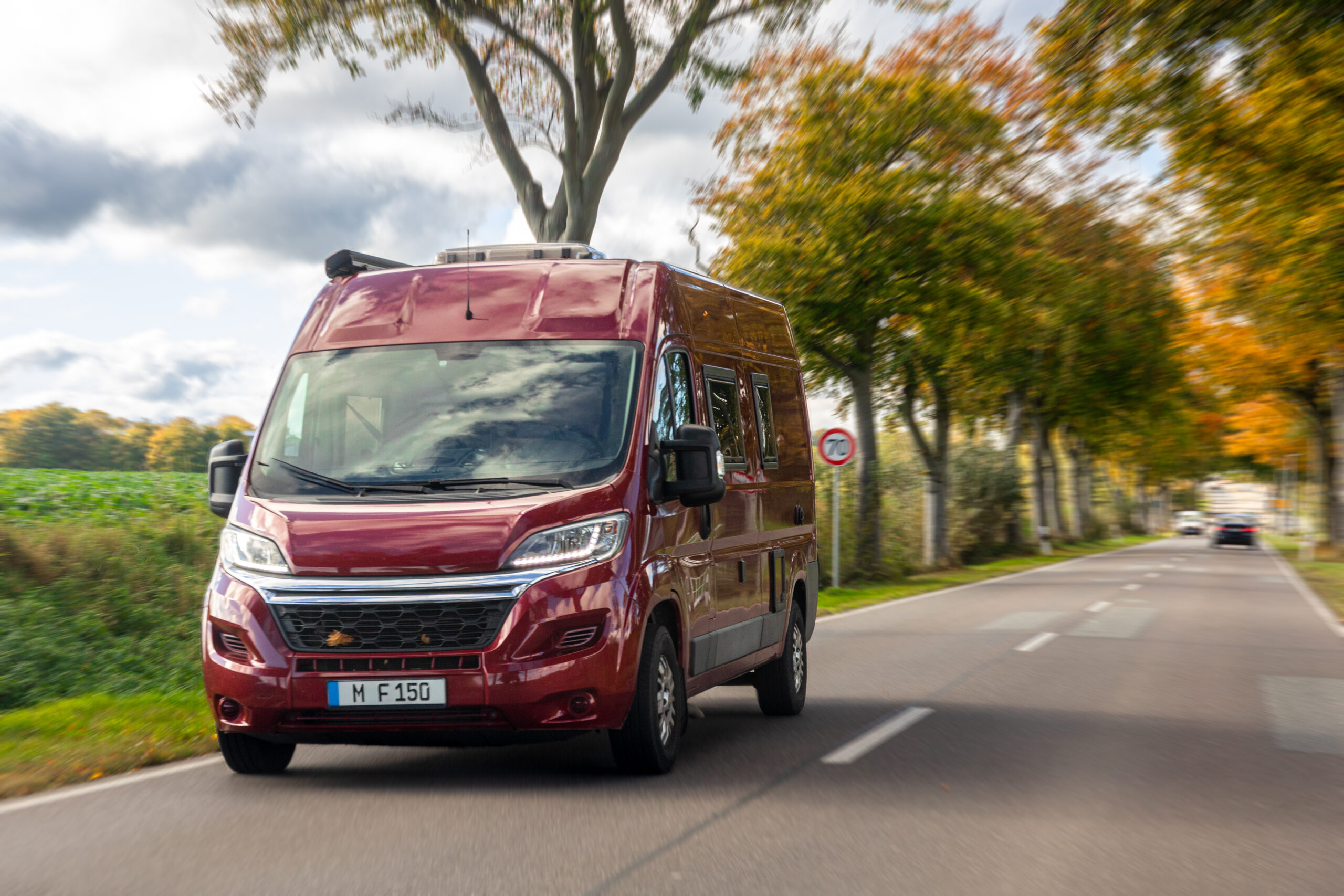 7 passenger van rental or rent sprinter van