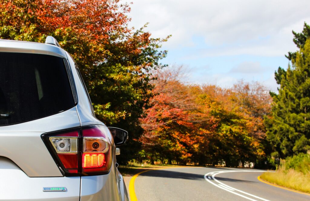 devon janse van rensburg 1YGYCKdb8y4 unsplash Which car rental is cheap is a fair question, and the answer is simpler than most people think. The cheapest rental is usually a small car, from a local offsite branch, booked early, for the right length of time. Big airport desks and large SUVs cost the most. Small local rentals cost the least. In this guide we break down each choice so you always pick the cheap option.