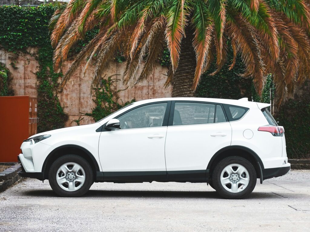 Cheapest Hire Cars Near Me: The Smart and Easy Way to Save 4 vlad kutepov gvMsGzkx8eM unsplash Cheapest hire cars near me is what you search when you want a low rate on a rental car close to where you are. Maybe your own car is in the shop. Maybe you are visiting the city. Maybe you just need a set of wheels for a few days. Whatever the reason, you want a fair price and a branch that is easy to reach. This guide shows you the smart and easy way to find it.