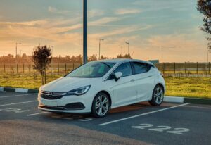 Car Rental Near Me: The Smart and Easy Way to Rent Locally 4 Car Rental Near Me